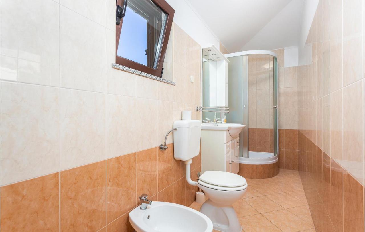 Nice Apartment In Jurandvor With Wifi Exteriér fotografie