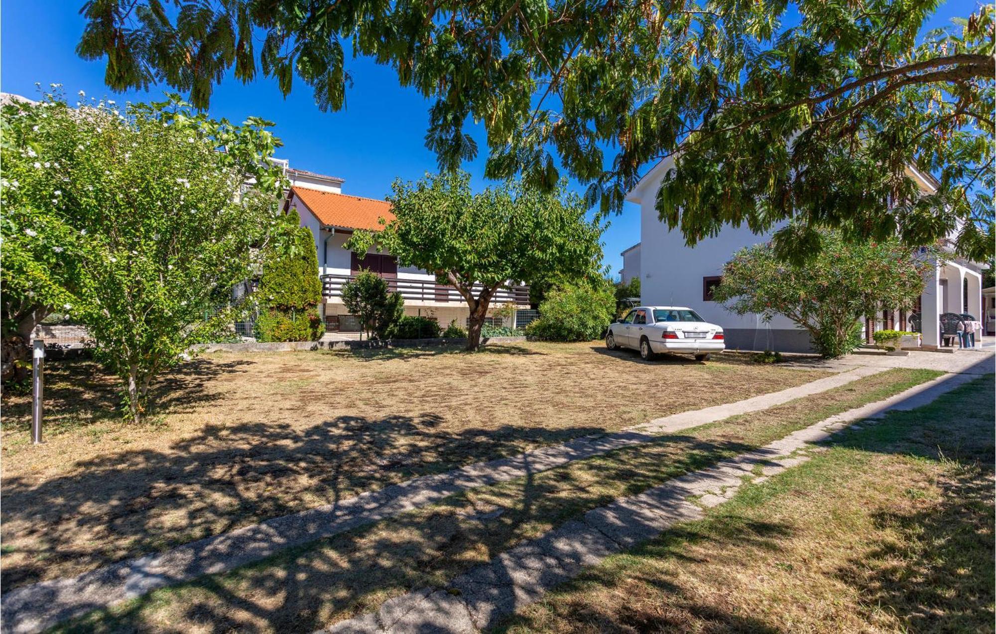 Nice Apartment In Jurandvor With Wifi Exteriér fotografie